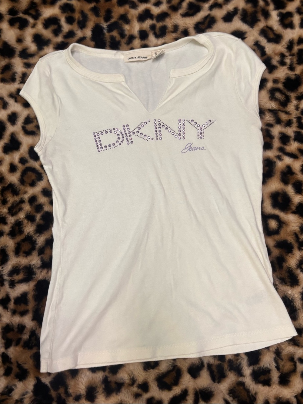 Y2K Mcbling DKNY Jeans Rhinestone Women's White Short Sleeve Logo Tee